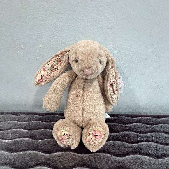 RARE Jellycat Small Blossom Bea Beige Bunny BNWT - Picture 2 of 11